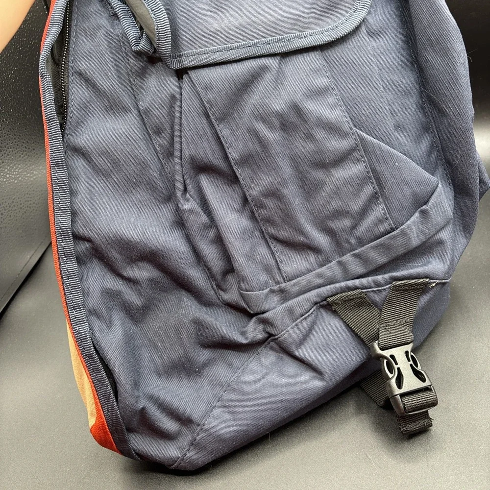 NWT Vintage Y2K Gap Nylon Sling Backpack Crossbody Bag Blue NEW OLD STOCK
